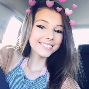 Meet your Posher, Kacie